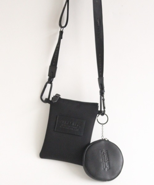 AVIREX（アヴィレックス）の「【直営店限定】MINI POUCH ストラップ付き/ ミニポーチ/ ミニショルダーバッグ（ショルダーバッグ・レディース・ブラック・FREE）」の3枚目の写真