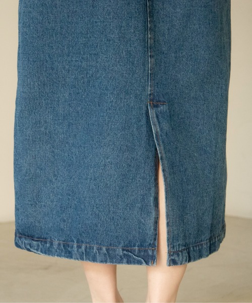 ANGIE（アンジー）の「Vネックデニムジャンスカ（ジャンパースカート・レディース・ブラック/オフホワイト/ブルー・FREE）」の11枚目の写真