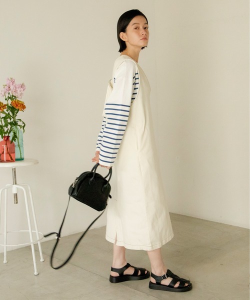 ANGIE（アンジー）の「Vネックデニムジャンスカ（ジャンパースカート・レディース・ブラック/オフホワイト/ブルー・FREE）」の17枚目の写真