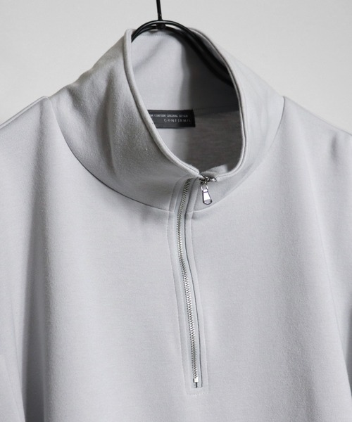 Confirm(コンファーム)の「Confirm / コンファーム ハーフジップ ポンチルーズカットソー(Tシャツ/カットソー・メンズ・ライトブルーグレー/グレイッシュブルー/チャコールグレー・L/M)」の6枚目の写真