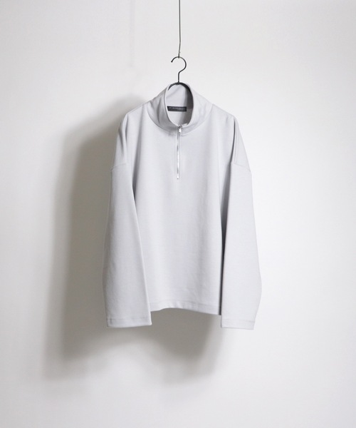 Confirm(コンファーム)の「Confirm / コンファーム ハーフジップ ポンチルーズカットソー(Tシャツ/カットソー・メンズ・ライトブルーグレー/グレイッシュブルー/チャコールグレー・L/M)」の8枚目の写真