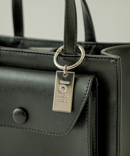 loti（ロティ）の「WEB限定 loti ポケットミニスクエアショルダー（ショルダーバッグ・レディース・ブラック/ピンク/イエロー/グリーン・ONE SIZE）」の14枚目の写真