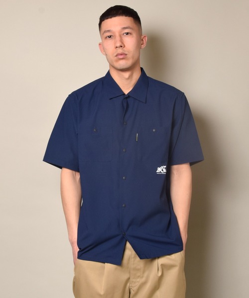 Back Channel(バックチャンネル)の「DRY HALF SLEEVE SHIRT(シャツ/ブラウス・メンズ・ベージュ/ネイビー・SMALL/MEDIUM/LARGE/X-LARGE/XX-LARGE)」の4枚目の写真
