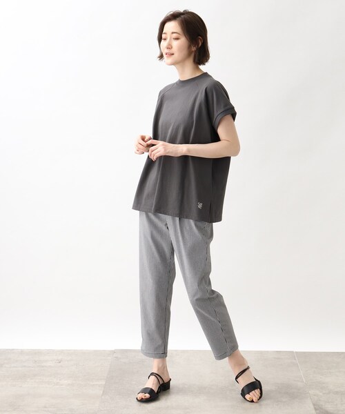 grove(グローブ)の「grove×Something モックネックTシャツ(Tシャツ/カットソー・レディース・アイボリー/ダークグレー/レッド系1・02/03)」の16枚目の写真