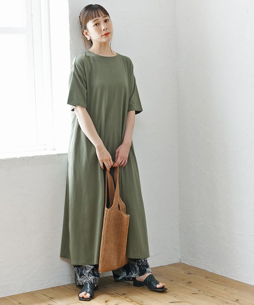 coca(coca)(コカ)の「半袖Aラインワンピース(ワンピース・レディース・ホワイト/ブラック/カーキ・ONE SIZE)」の1枚目の写真