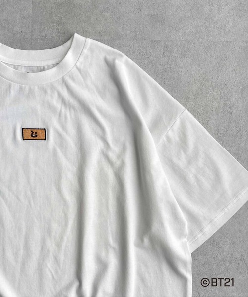 BT21（ビーティーイシビル）の「BT21 Tシャツ（Tシャツ/カットソー・レディース・ホワイト/ブルー/イエロー/パープル/ブラウン/レッド/ピンク・FREE）」の4枚目の写真