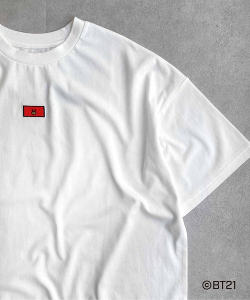 BT21（ビーティーイシビル）の「BT21 Tシャツ（Tシャツ/カットソー・レディース・ホワイト/ブルー/イエロー/パープル/ブラウン/レッド/ピンク・FREE）」の7枚目の写真