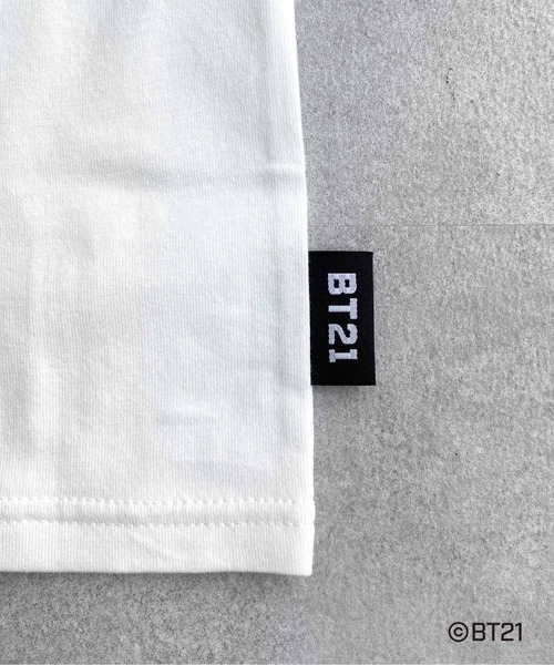 BT21（ビーティーイシビル）の「BT21 Tシャツ（Tシャツ/カットソー・レディース・ホワイト/ブルー/イエロー/パープル/ブラウン/レッド/ピンク・FREE）」の19枚目の写真