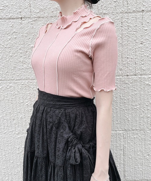 lilLilly（リルリリー）の「ショルダーカットリブトップス（Tシャツ/カットソー・レディース・ホワイト/ブラック/ピンク・FREE）」の12枚目の写真