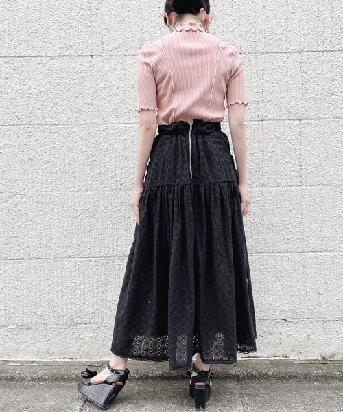 lilLilly（リルリリー）の「ショルダーカットリブトップス（Tシャツ/カットソー・レディース・ホワイト/ブラック/ピンク・FREE）」の15枚目の写真