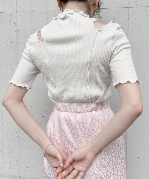 lilLilly（リルリリー）の「ショルダーカットリブトップス（Tシャツ/カットソー・レディース・ホワイト/ブラック/ピンク・FREE）」の10枚目の写真