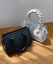 ツイストハンドルバッグ