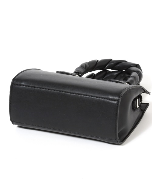 PAGEBOY（ページボーイ）の「ツイストハンドルバッグ（ショルダーバッグ・レディース・ブラック/シルバー・FREE）」の16枚目の写真