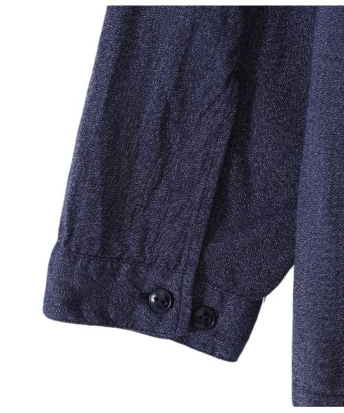 GOLD（ゴールド）の「GOLD / ゴールド：COVERT CHAMBRAY PULLOVER SHIRT：22A-GL28775[MUS]（シャツ/ブラウス・メンズ・ネイビー/ブラック・M）」の6枚目の写真