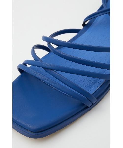 LAGUA GEM（ラグアジェム）の「LACE UP LOW HEEL SANDAL レースアップローヒールサンダル（サンダル・レディース・ブラック/ブルー・SMALL/MEDIUM/LARGE）」の14枚目の写真