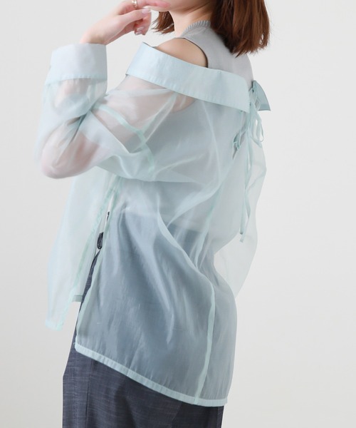 Cheek(チーク)の「シアーシャツ+ノースリニットプルオーバー(シャツ/ブラウス・レディース・ベージュ/サックスブルー/グリーン・MEDIUM)」の7枚目の写真