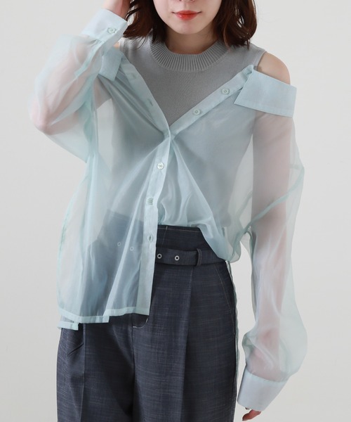 Cheek(チーク)の「シアーシャツ+ノースリニットプルオーバー(シャツ/ブラウス・レディース・ベージュ/サックスブルー/グリーン・MEDIUM)」の6枚目の写真
