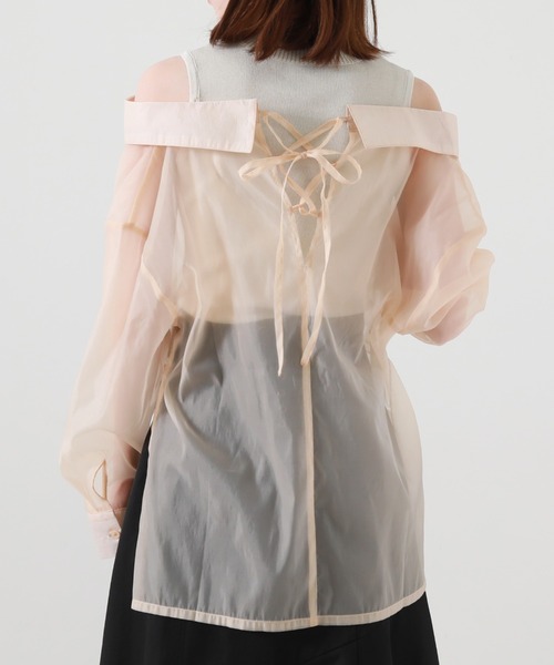 Cheek(チーク)の「シアーシャツ+ノースリニットプルオーバー(シャツ/ブラウス・レディース・ベージュ/サックスブルー/グリーン・MEDIUM)」の12枚目の写真