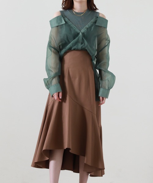 Cheek(チーク)の「シアーシャツ+ノースリニットプルオーバー(シャツ/ブラウス・レディース・ベージュ/サックスブルー/グリーン・MEDIUM)」の17枚目の写真