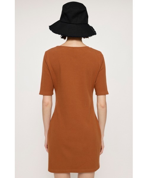 SLY（スライ）の「CUT RIB HENRY NECK S/OP カットリブ ヘンリーネック ショート ワンピース ミニワンピース（ワンピース・レディース・カーキ/ブラック/キャメル・1/2）」の15枚目の写真