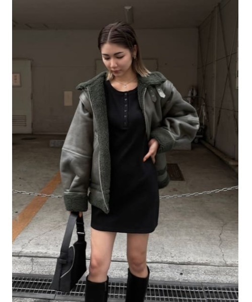 SLY（スライ）の「CUT RIB HENRY NECK S/OP カットリブ ヘンリーネック ショート ワンピース ミニワンピース（ワンピース・レディース・カーキ/ブラック/キャメル・1/2）」の22枚目の写真