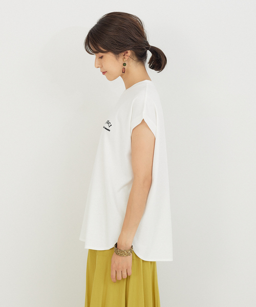 abahouse mavie（アバハウスマヴィ）の「フレンチオーバー刺繍Ｔシャツ（Tシャツ/カットソー・レディース・ホワイト/ブラウン/グリーン・フリー）」の6枚目の写真