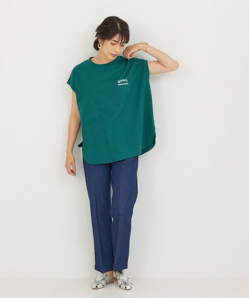 abahouse mavie（アバハウスマヴィ）の「フレンチオーバー刺繍Ｔシャツ（Tシャツ/カットソー・レディース・ホワイト/ブラウン/グリーン・フリー）」の19枚目の写真