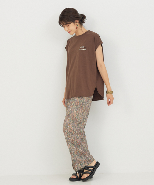 abahouse mavie（アバハウスマヴィ）の「フレンチオーバー刺繍Ｔシャツ（Tシャツ/カットソー・レディース・ホワイト/ブラウン/グリーン・フリー）」の13枚目の写真