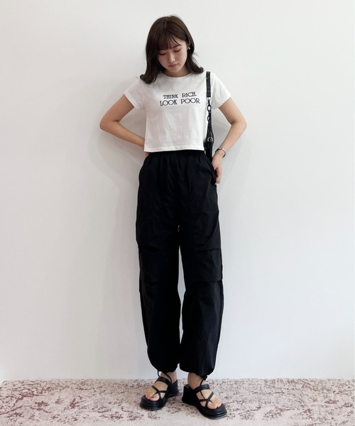 EPIMI E'PIMMY（エピミエピミー）の「ナイロンタックジョガーパンツ（カーゴパンツ・レディース・ブラック/オフホワイト/ピンク/モカ・MEDIUM）」の7枚目の写真