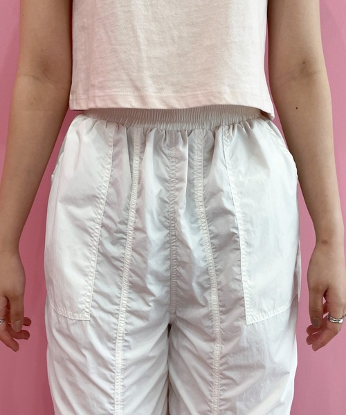 EPIMI E'PIMMY（エピミエピミー）の「ナイロンタックジョガーパンツ（カーゴパンツ・レディース・ブラック/オフホワイト/ピンク/モカ・MEDIUM）」の16枚目の写真