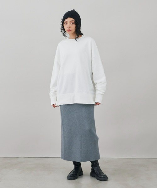 Auntie Rosa Holiday(アンティローザホリデー)の「オーバーサイズカラースウェットプルオーバー(スウェット・レディース・ホワイト/ブラック/オレンジ/グレー/カーキ/パープル・FREE)」の7枚目の写真