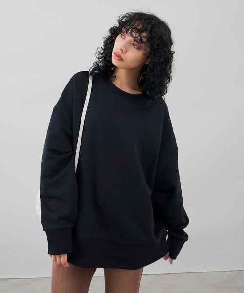 Auntie Rosa Holiday(アンティローザホリデー)の「オーバーサイズカラースウェットプルオーバー(スウェット・レディース・ホワイト/ブラック/オレンジ/グレー/カーキ/パープル・FREE)」の12枚目の写真