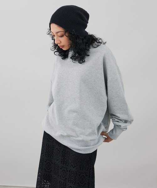 Auntie Rosa Holiday(アンティローザホリデー)の「オーバーサイズカラースウェットプルオーバー(スウェット・レディース・ホワイト/ブラック/オレンジ/グレー/カーキ/パープル・FREE)」の21枚目の写真