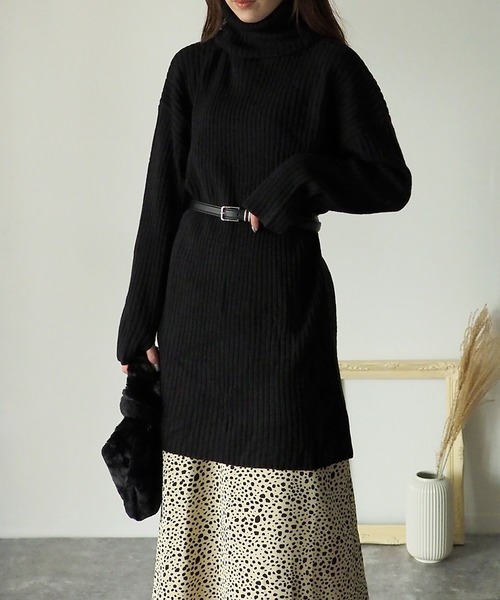 Riberry（リベリー）の「リブタートルチュニックワンピース（チュニック・レディース・ブラック/グレイッシュベージュ/グリーン/ブルー・MEDIUM）」の2枚目の写真