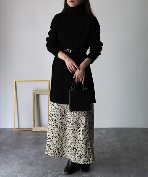 Riberry（リベリー）の「リブタートルチュニックワンピース（チュニック・レディース・ブラック/グレイッシュベージュ/グリーン/ブルー・MEDIUM）」の20枚目の写真