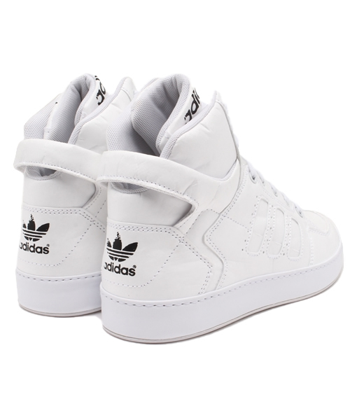 adidas Originals（アディダスオリジナルス）の「ウィメンズ アディダス ペーパーパック ホワイト バンクショット adidas BANKSHOT 2.0 W B35630（スニーカー・レディース・ホワイト・23.5cm/24cm/24.5cm/23cm）」の4枚目の写真