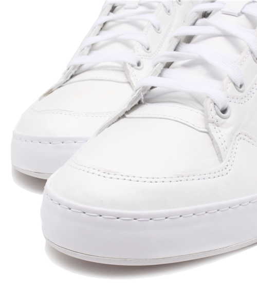 adidas Originals（アディダスオリジナルス）の「ウィメンズ アディダス ペーパーパック ホワイト バンクショット adidas BANKSHOT 2.0 W B35630（スニーカー・レディース・ホワイト・23.5cm/24cm/24.5cm/23cm）」の5枚目の写真