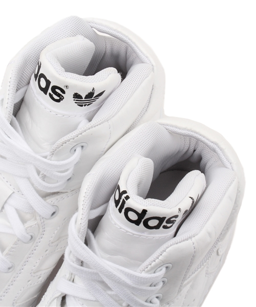 adidas Originals（アディダスオリジナルス）の「ウィメンズ アディダス ペーパーパック ホワイト バンクショット adidas BANKSHOT 2.0 W B35630（スニーカー・レディース・ホワイト・23.5cm/24cm/24.5cm/23cm）」の7枚目の写真