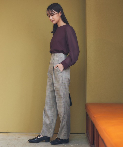 2枚のズボンと、2枚のパンツです。LL Andemiu（アンデミュウ）の「アソートフロントボタンパンツ