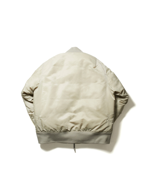 DAIWA PIER39（ダイワピア39）の「【DAIWA PIER39 /ダイワ ピア39】TECH REVERSIBLE MA-1（MA-1・メンズ・カーキ/アイボリー・MEDIUM/LARGE）」の15枚目の写真