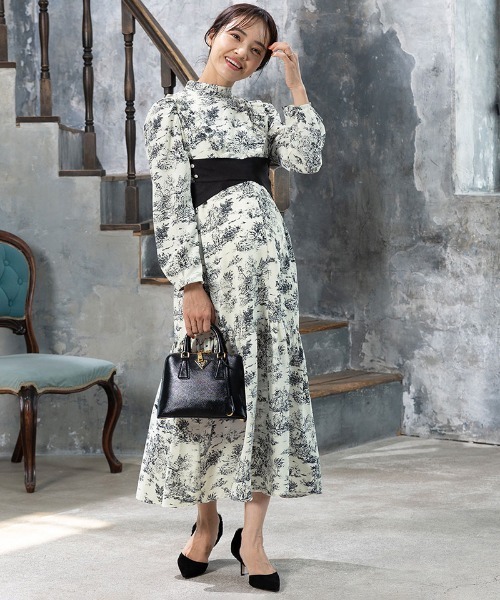 トワルドジュイ柄ハイネックフリルワンピース（マタニティウェア/グッズ）｜SweetMommy（スウィートマミー）