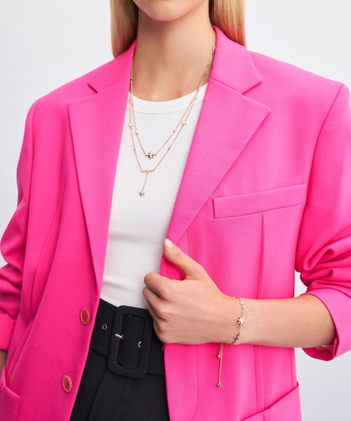 CHARLES & KEITH(チャールズ & キース)の「スターモチーフ クリスタルエンベリッシュドダブルネックレス(ネックレス・レディース・シルバー/ゴールド/ゴールド系その他・FREE)」の16枚目の写真