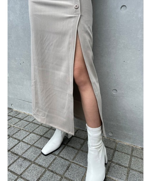 ENVYM（アンビー）の「ボタンスリットタイトＳＫ（スカート・レディース・ブラック/グレー・FREE）」の9枚目の写真