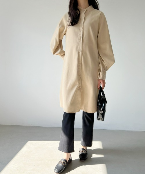 CLEA(クレア)の「サイドスリット入り セミフレアリブ裏起毛レギンスパンツ(レギンス/スパッツ・レディース・ライトグレー/テラコッタ/ブラック/チャコールグレー・FREE)」の5枚目の写真