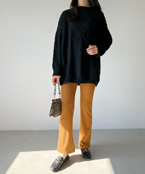 CLEA(クレア)の「サイドスリット入り セミフレアリブ裏起毛レギンスパンツ(レギンス/スパッツ・レディース・ライトグレー/テラコッタ/ブラック/チャコールグレー・FREE)」の20枚目の写真