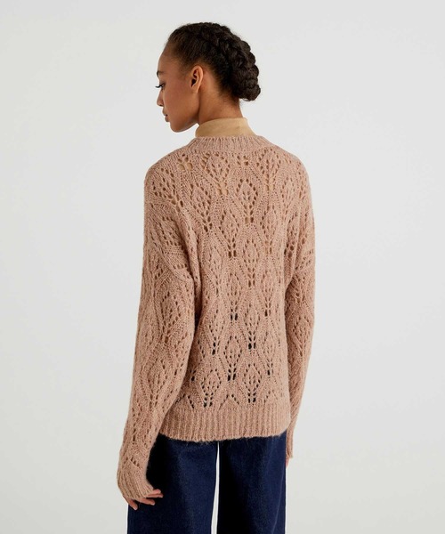 BENETTON (UNITED COLORS OF BENETTON)（ベネトンユナイテッドカラーズオブベネトン）の「レース編みクルーネックニット・セーター（ニット/セーター・レディース・イエロー/ブラウン/グリーン・MEDIUM/SMALL/X-SMALL/LARGE）」の9枚目の写真