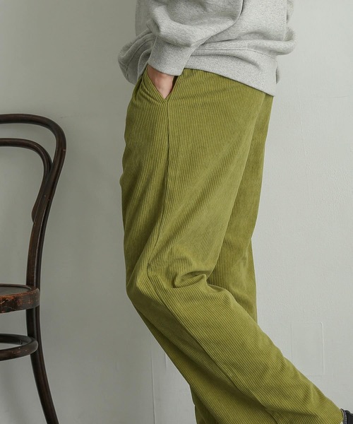 SENSE OF PLACE by URBAN RESEARCH(センスオブプレイスバイアーバンリサーチ)の「コーデュロイタックワイドパンツ(その他パンツ・メンズ・ブラウン/オリーブ/ブルー/ブラック・LARGE/MEDIUM)」の8枚目の写真