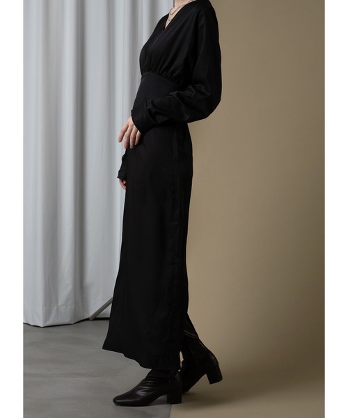 Adoon plain（アドーンプレーン）の「スタイルアップワンピース / ′22aw（ワンピース・レディース・ブラック/ライトグレー・MEDIUM/LARGE）」の7枚目の写真