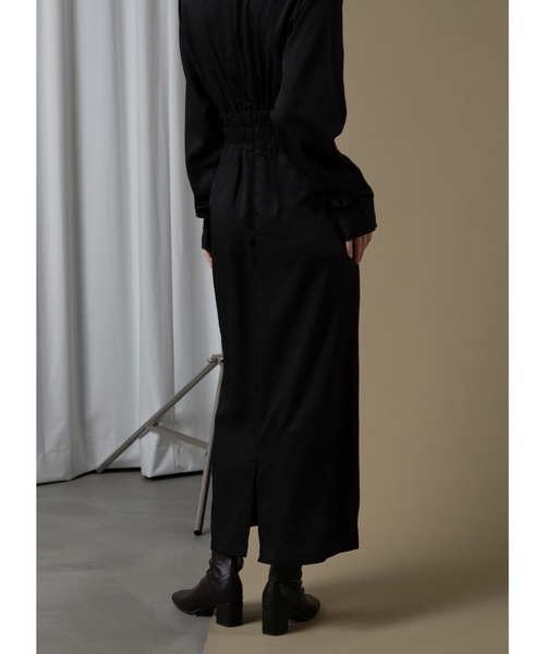 Adoon plain（アドーンプレーン）の「スタイルアップワンピース / ′22aw（ワンピース・レディース・ブラック/ライトグレー・MEDIUM/LARGE）」の8枚目の写真