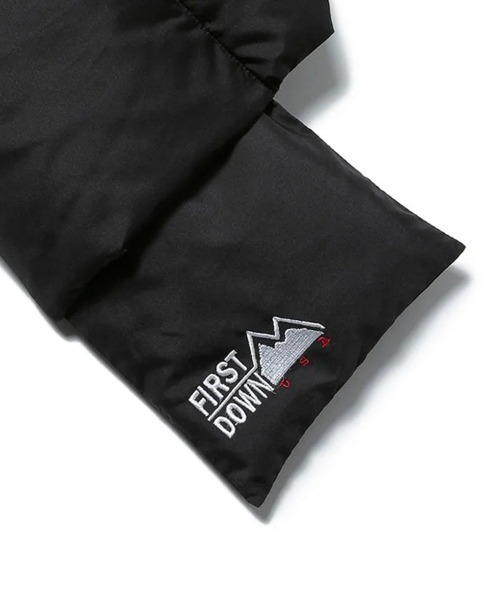 FIRST DOWN(ファーストダウン)の「【FIRST DOWN】DOWN SCARF MICROFT(マフラー・メンズ・ブラック/グリーン/イエロー・FREE)」の10枚目の写真